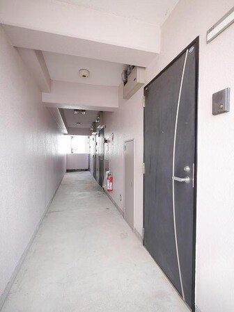 エーリフローレンスBの物件内観写真